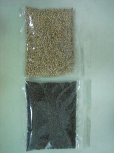 white and black pepper seeds